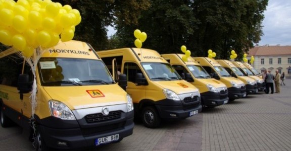Šiemet į mokyklas išriedės apie 160 naujų geltonųjų autobusiukų