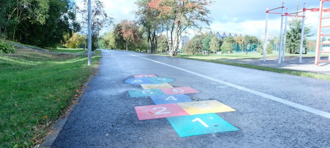 Trys Alytaus vietos pagyvintos žaidimais ant asfalto