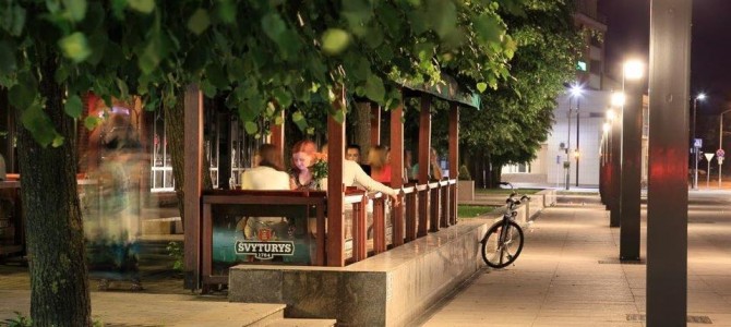 Sena naujiena: Alytaus kavinių ir restoranų savininkai miesto viešosiomis erdvėmis gali naudotis nemokamai