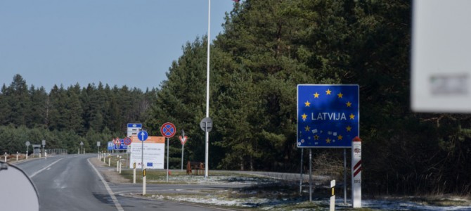 Pritarta VRM siūlymui panaikinti sienų kontrolę su Latvija