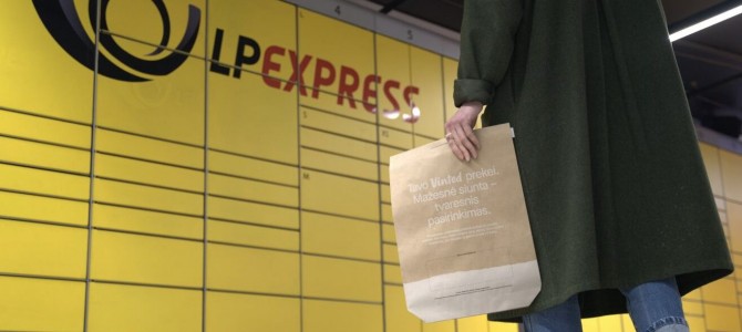 Pirmieji Lietuvoje: LP EXPRESS paštomatuose galima įsigyti daugkartines siuntų pakuotes